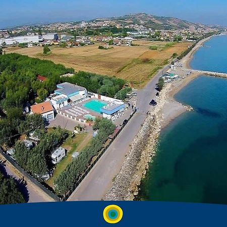 Club Del Sole Roseto Degli Abruzzi Easy Camping Village Extérieur photo