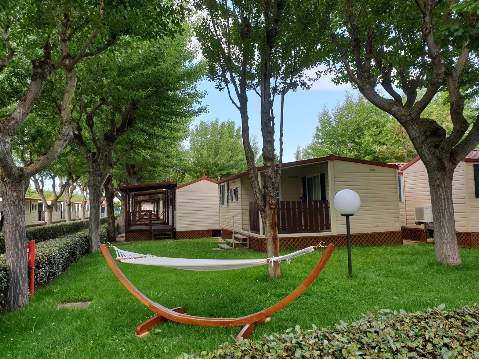 Club Del Sole Roseto Degli Abruzzi Easy Camping Village Extérieur photo