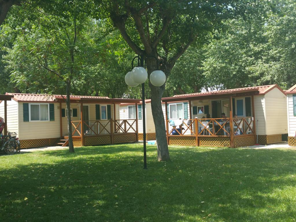 Club Del Sole Roseto Degli Abruzzi Easy Camping Village Extérieur photo
